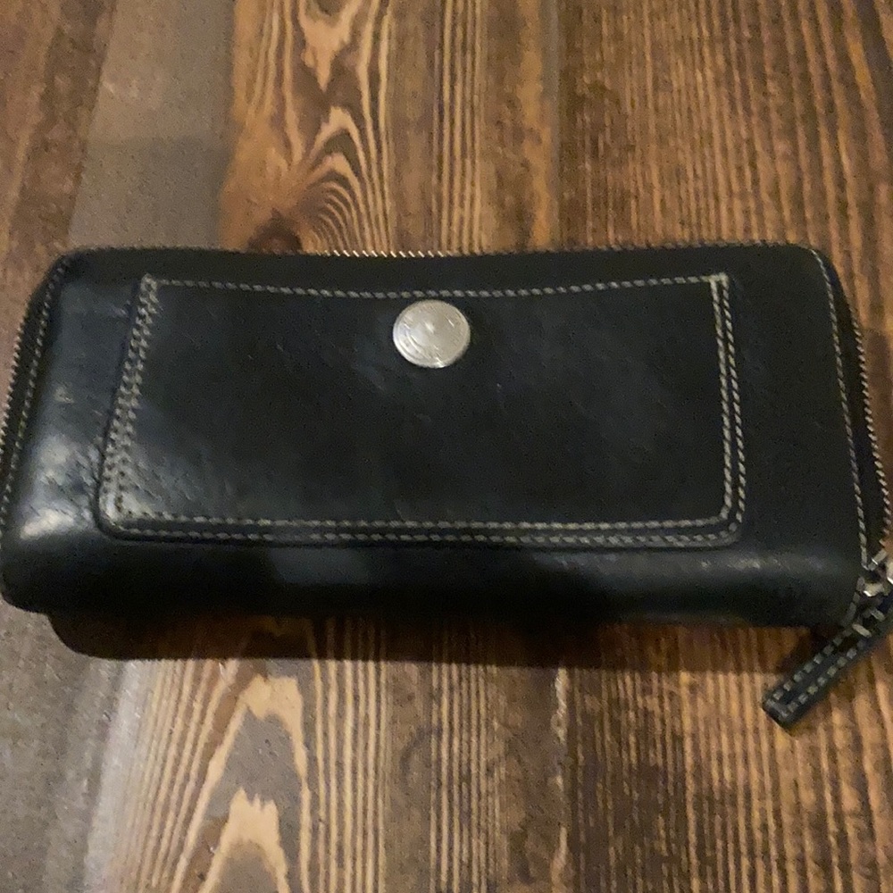 Authentic Coach Wallet, great condition